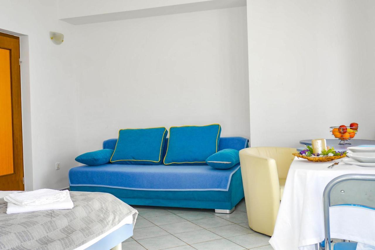 Apartments Beach Dugi Rat Εξωτερικό φωτογραφία