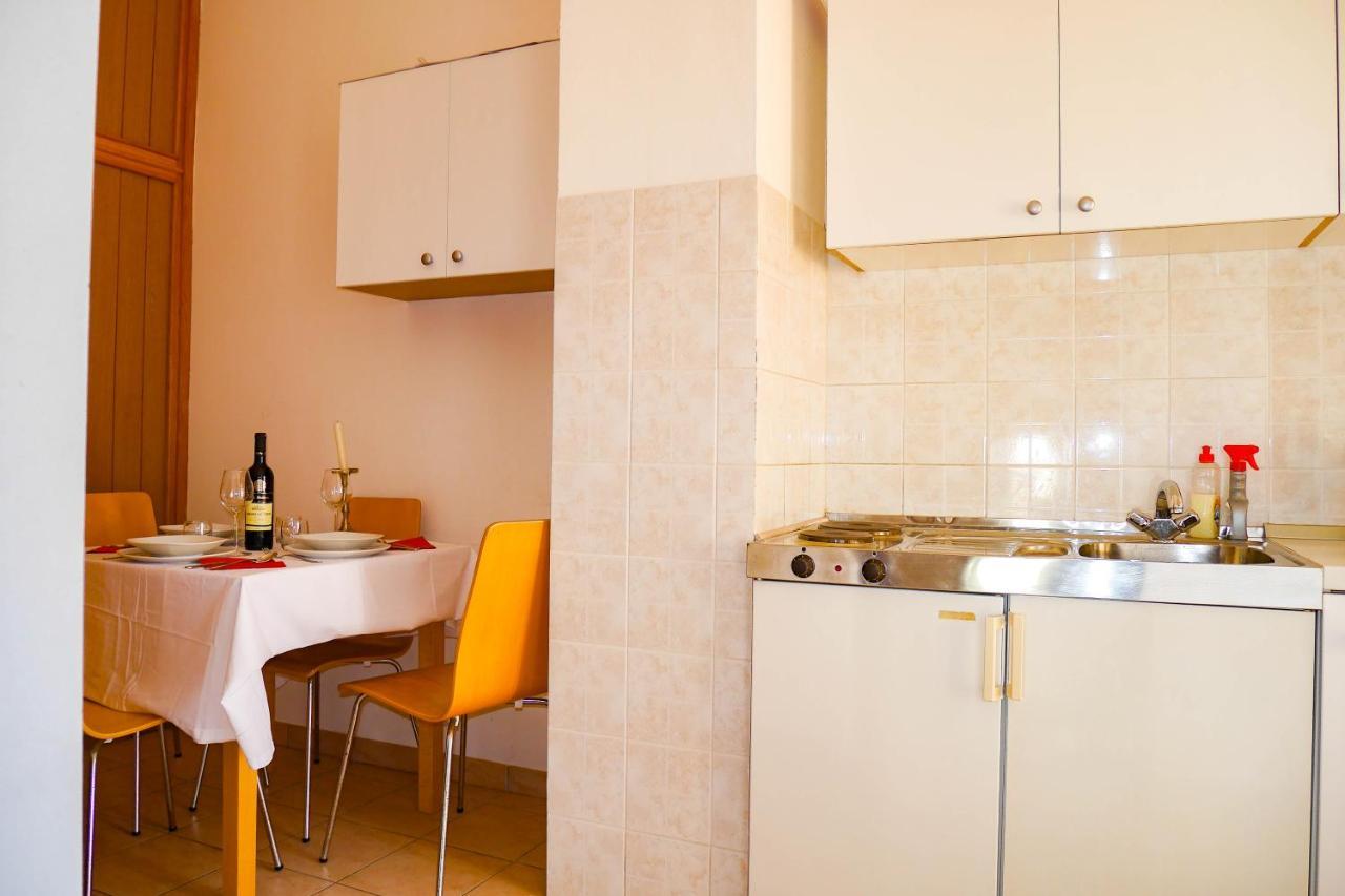 Apartments Beach Dugi Rat Εξωτερικό φωτογραφία