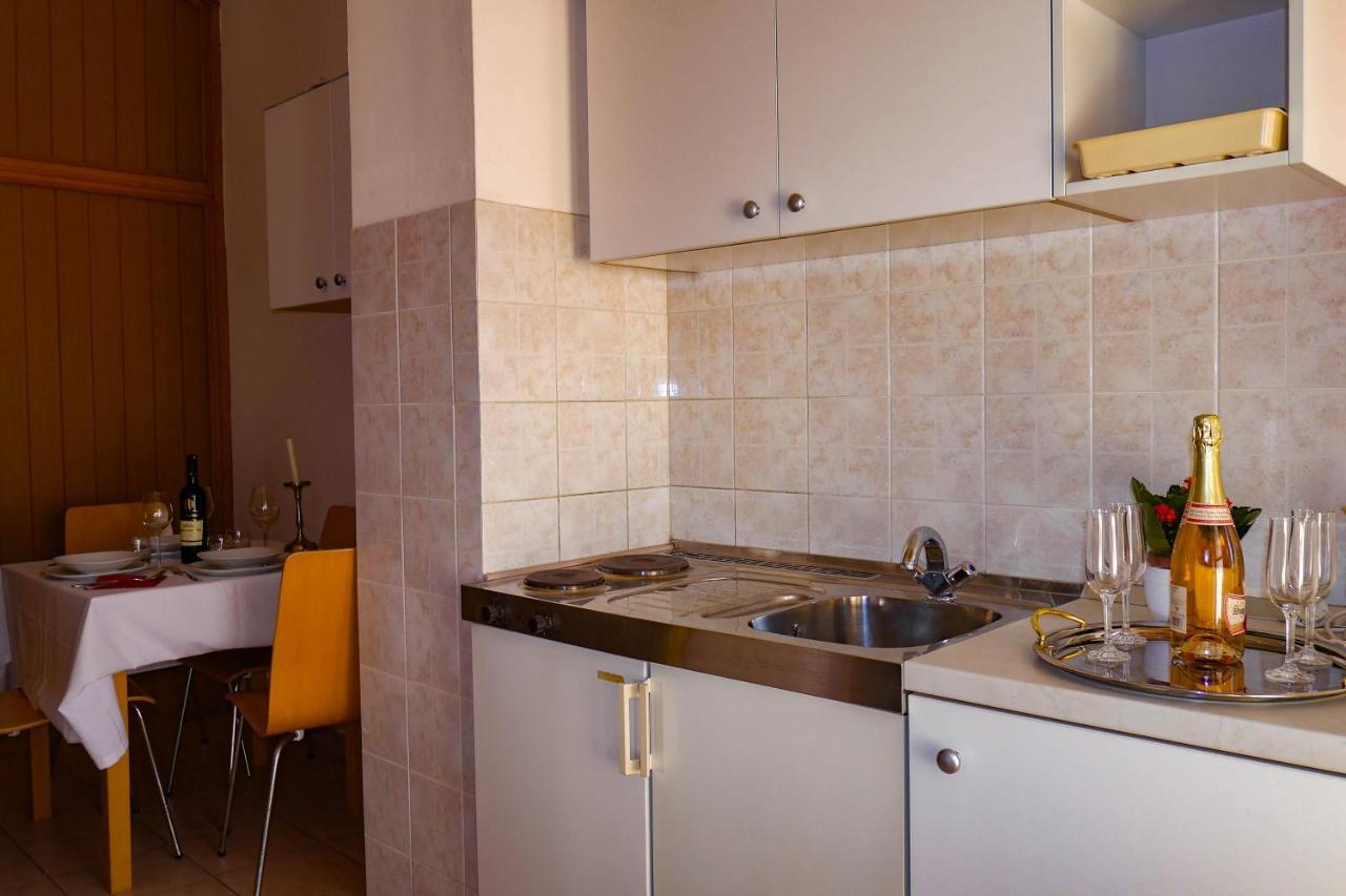 Apartments Beach Dugi Rat Εξωτερικό φωτογραφία