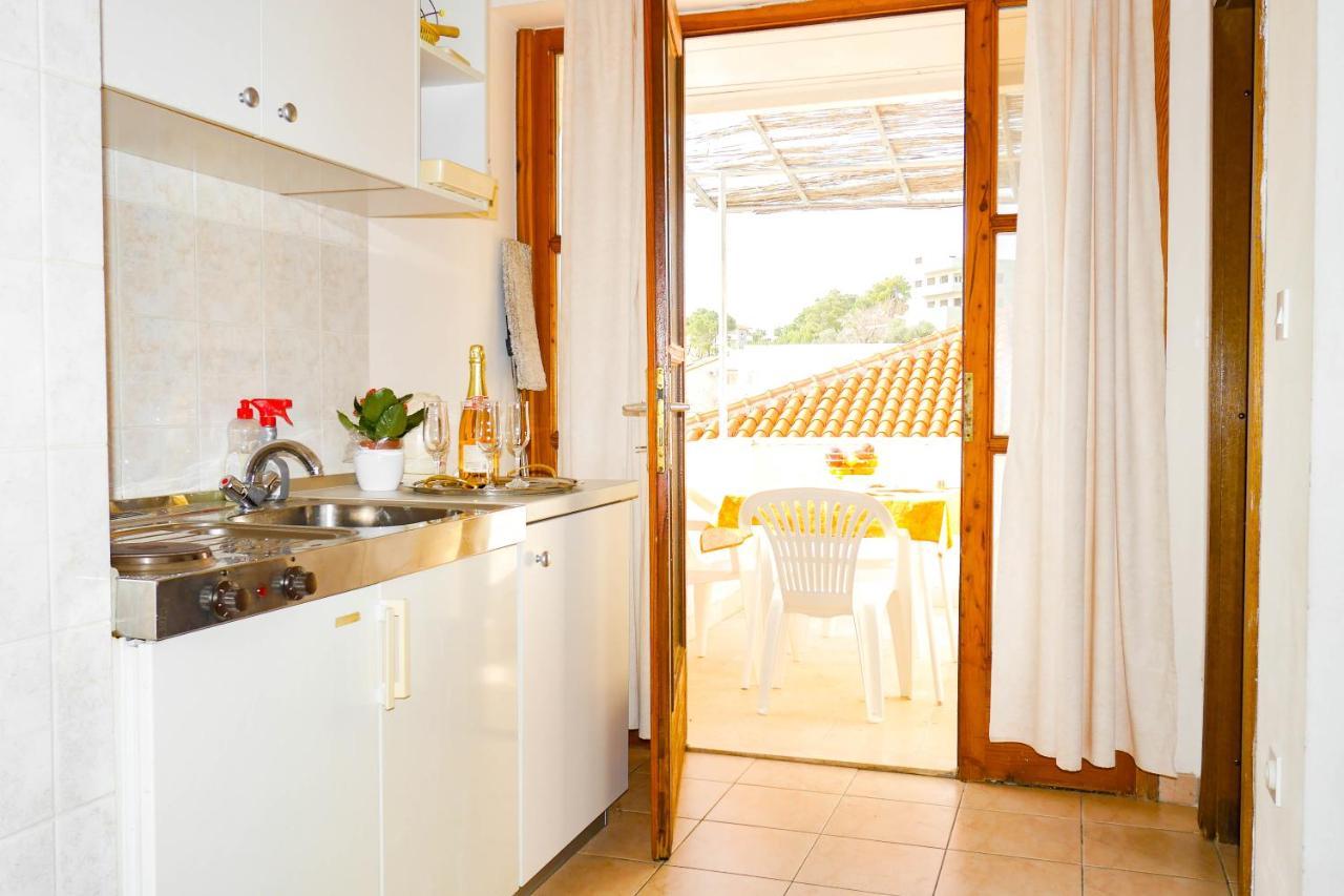 Apartments Beach Dugi Rat Εξωτερικό φωτογραφία
